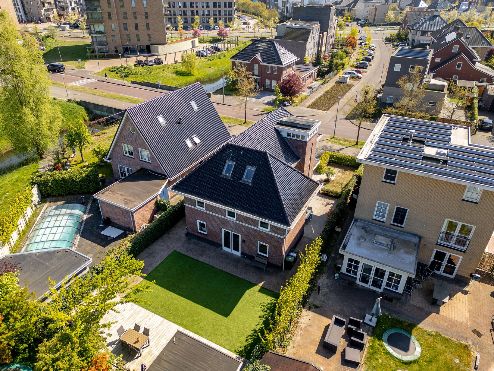 Vrijstaande woning te koop: Homeruslaan 49, Almere
