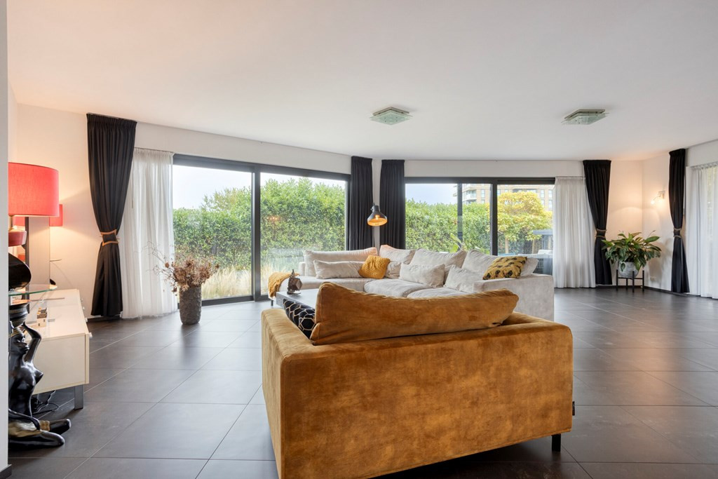 Vrijstaande woning te koop: Gigantenstraat 8, Almere