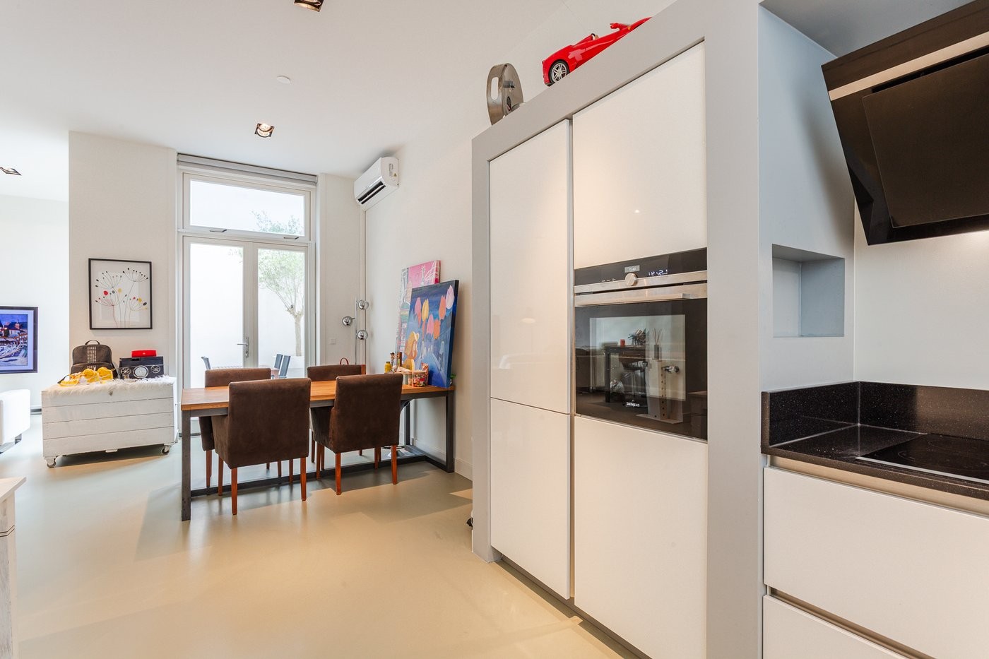 Tussenwoning te koop: Apollostraat 18, Almere