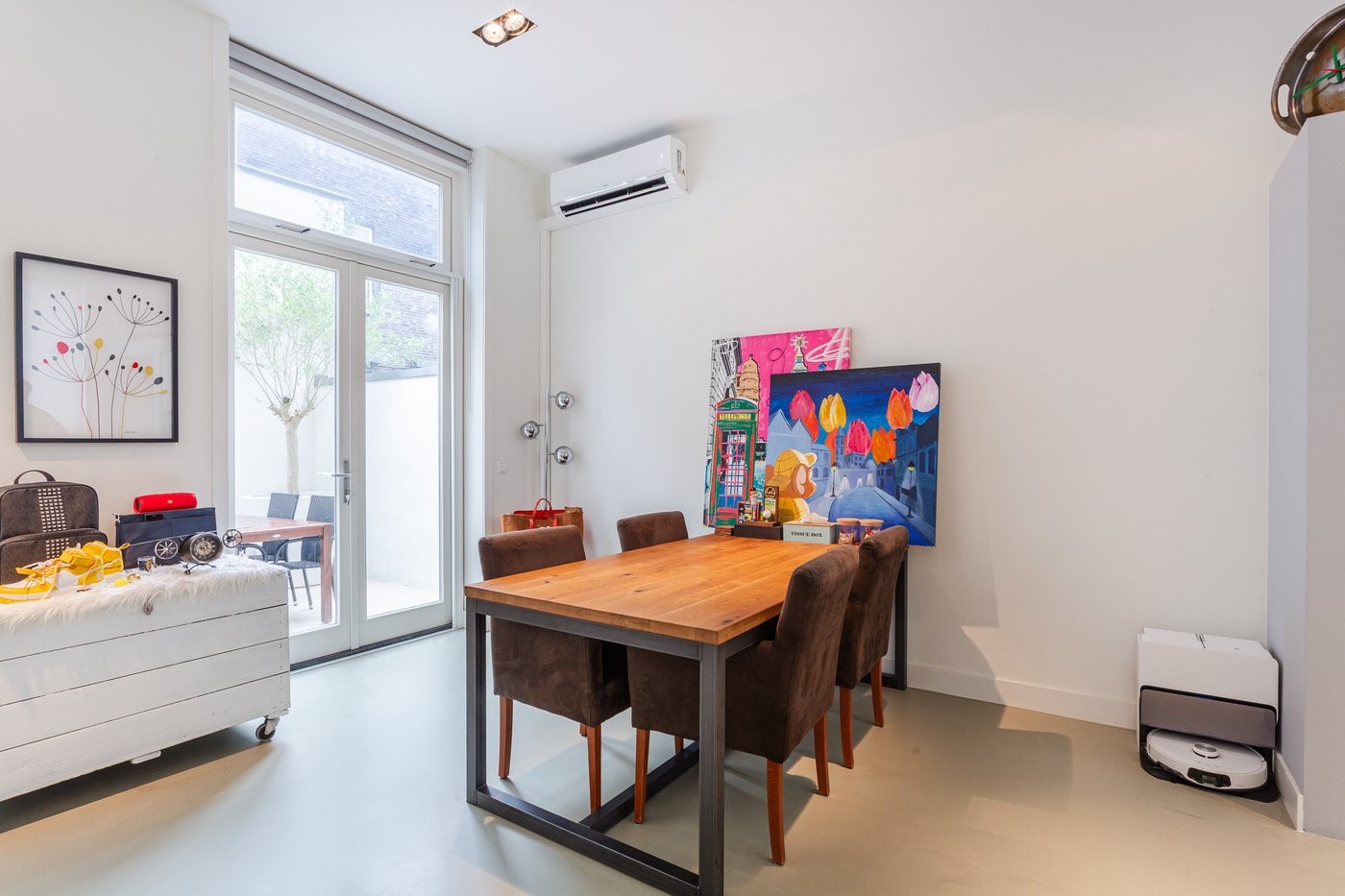 Tussenwoning te koop: Apollostraat 18, Almere