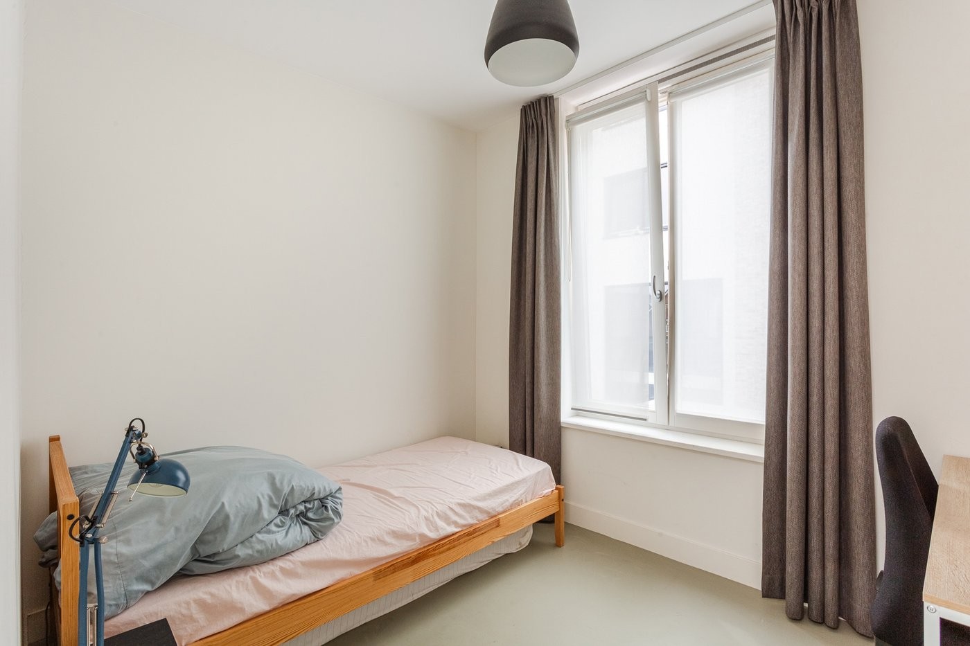 Tussenwoning te koop: Apollostraat 18, Almere