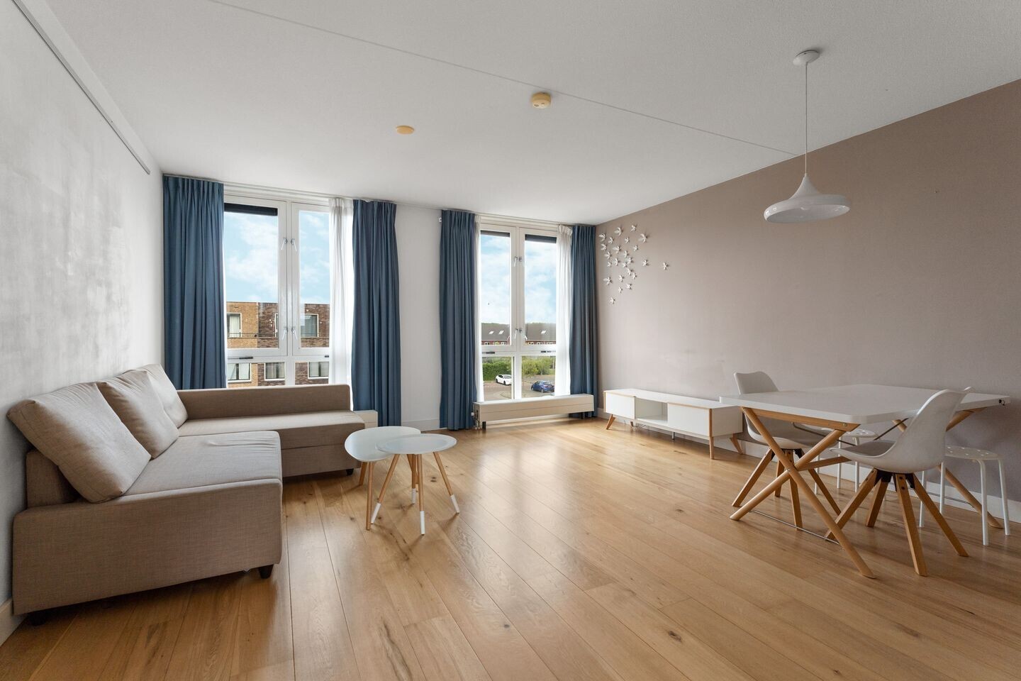 Appartement te koop: Osirispad 111, Almere
