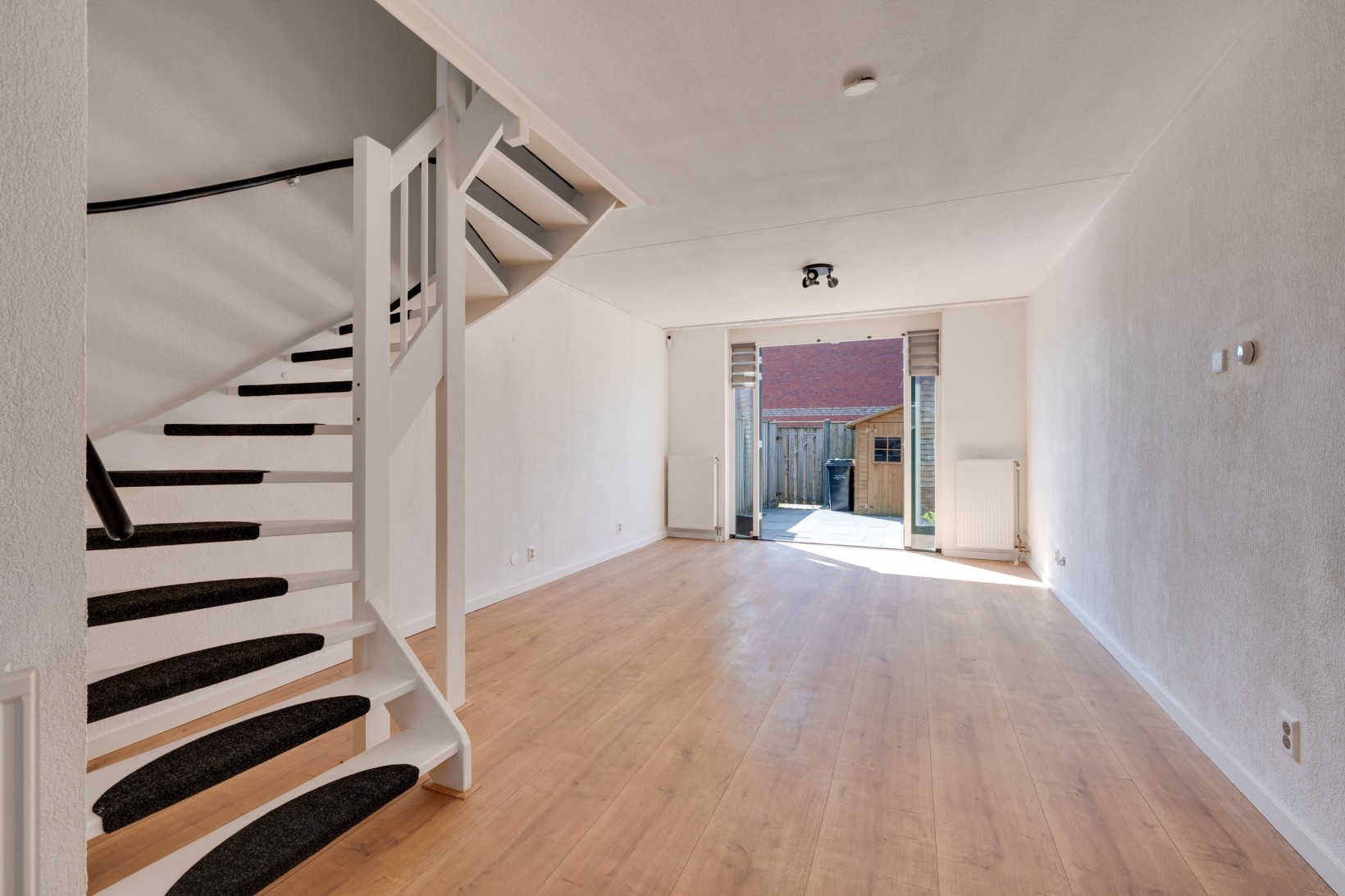 Tussenwoning te koop: Horusstraat 4, Almere