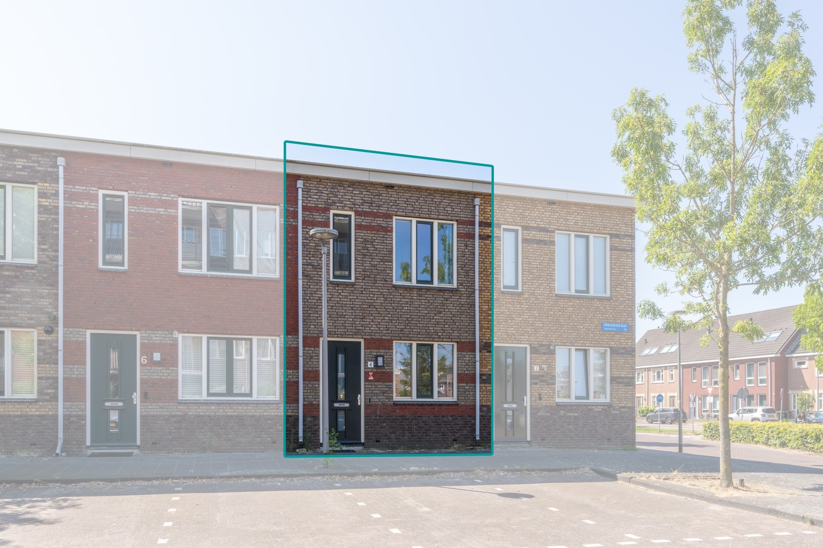 Tussenwoning te koop: Horusstraat 4, Almere