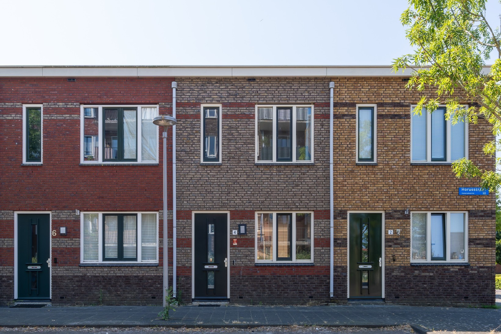 Tussenwoning te koop: Horusstraat 4, Almere