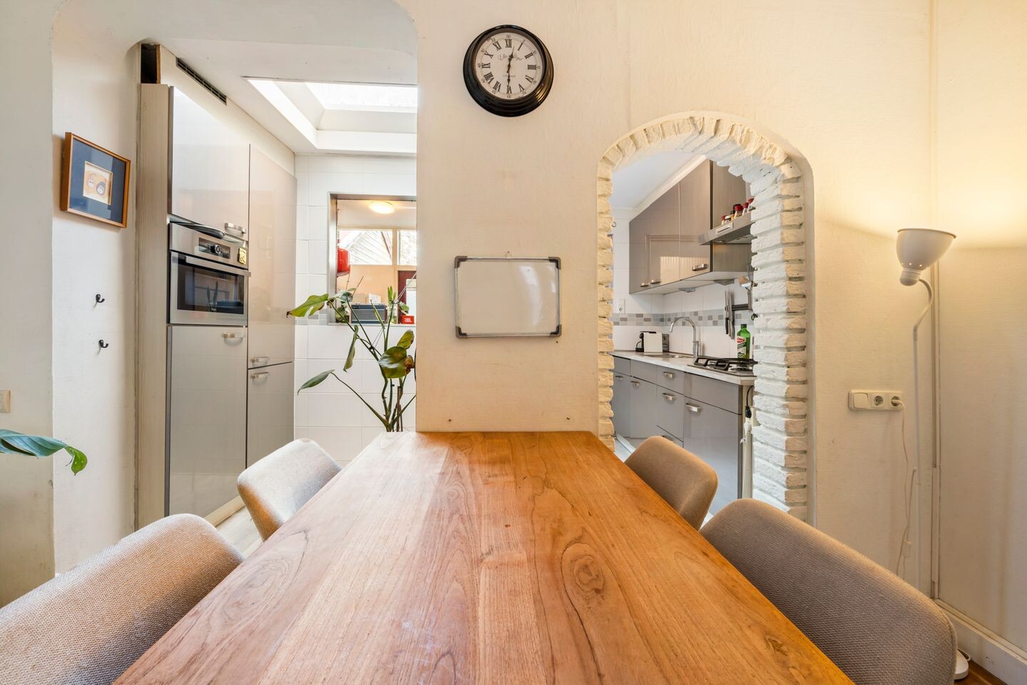 Tussenwoning te koop: Wilhelminastraat 8, Weesp