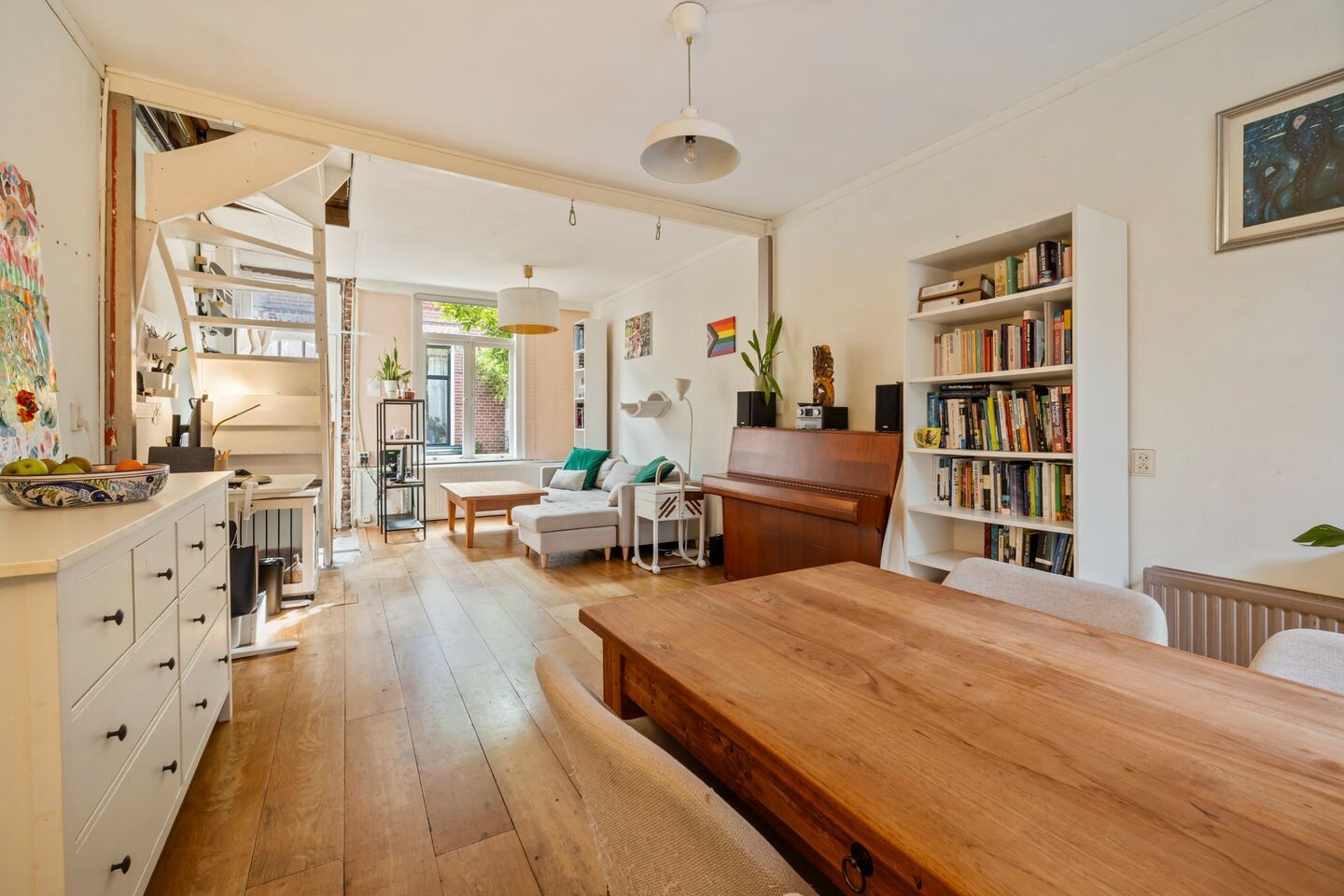 Tussenwoning te koop: Wilhelminastraat 8, Weesp