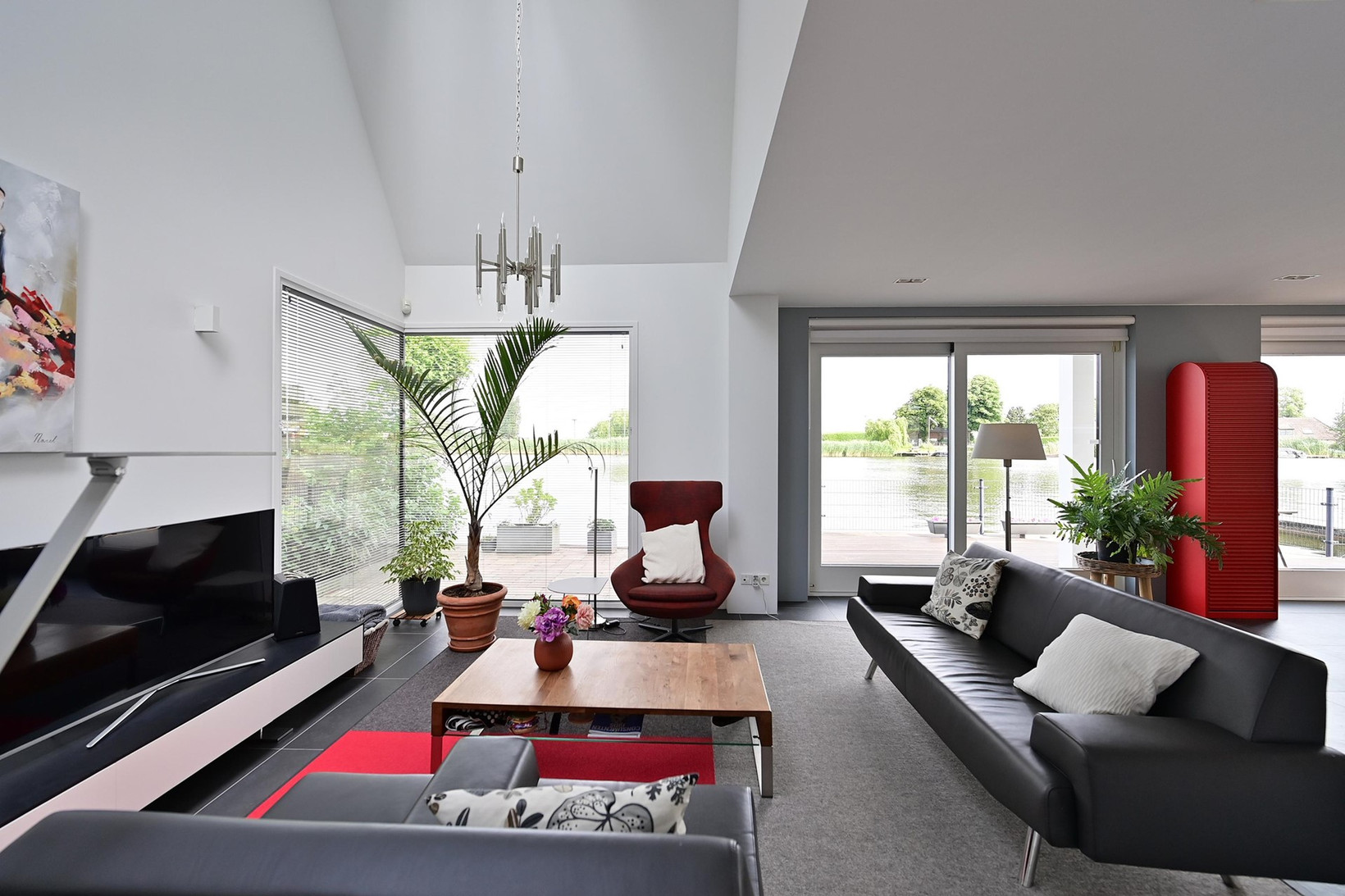 Vrijstaande woning te koop: Horn 12, Weesp