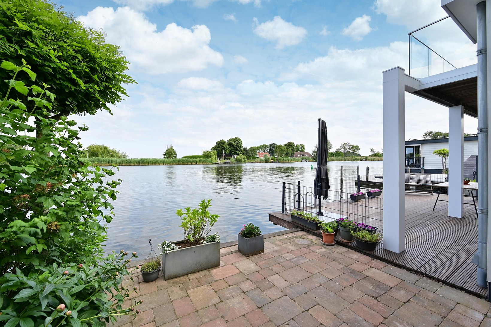 Vrijstaande woning te koop: Horn 12, Weesp
