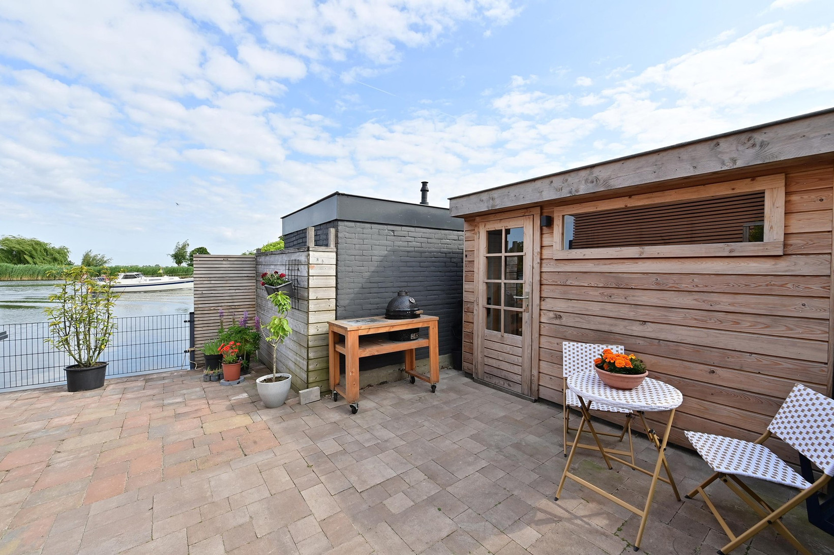 Vrijstaande woning te koop: Horn 12, Weesp