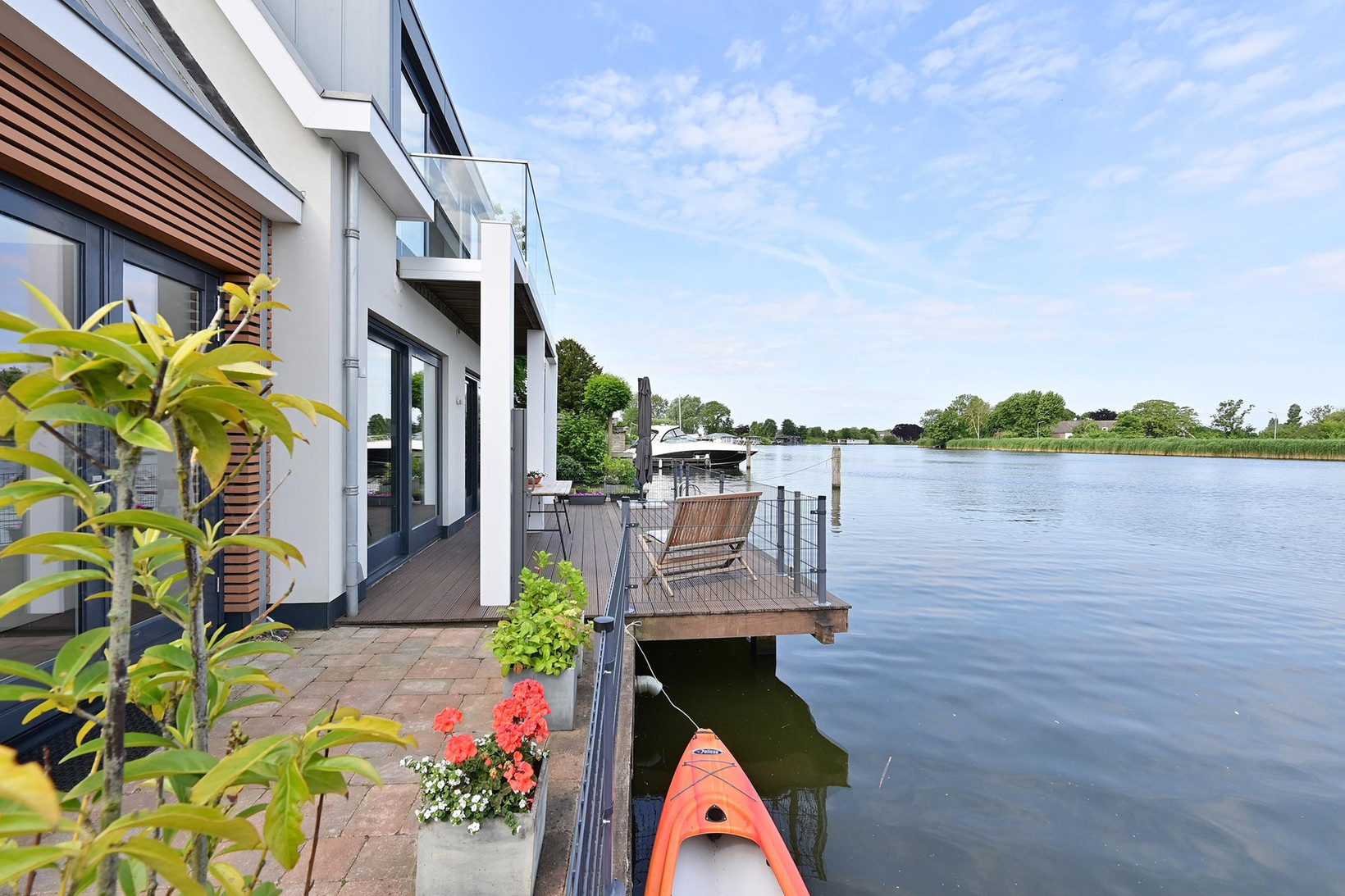 Vrijstaande woning te koop: Horn 12, Weesp
