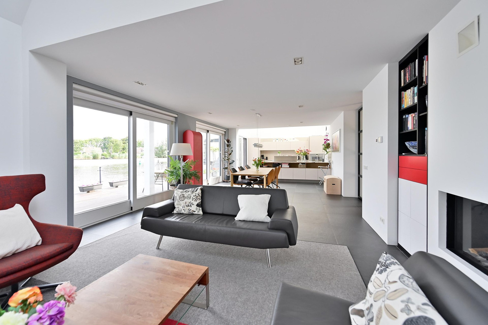 Vrijstaande woning te koop: Horn 12, Weesp
