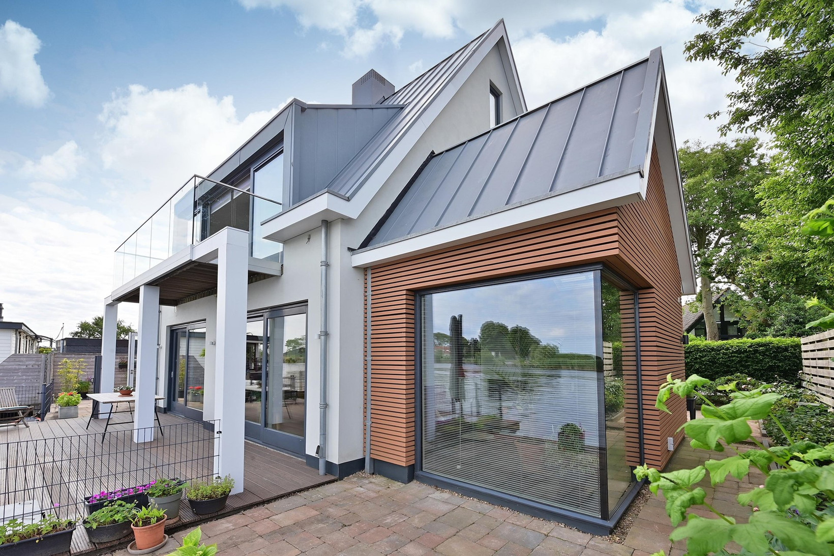 Vrijstaande woning te koop: Horn 12, Weesp
