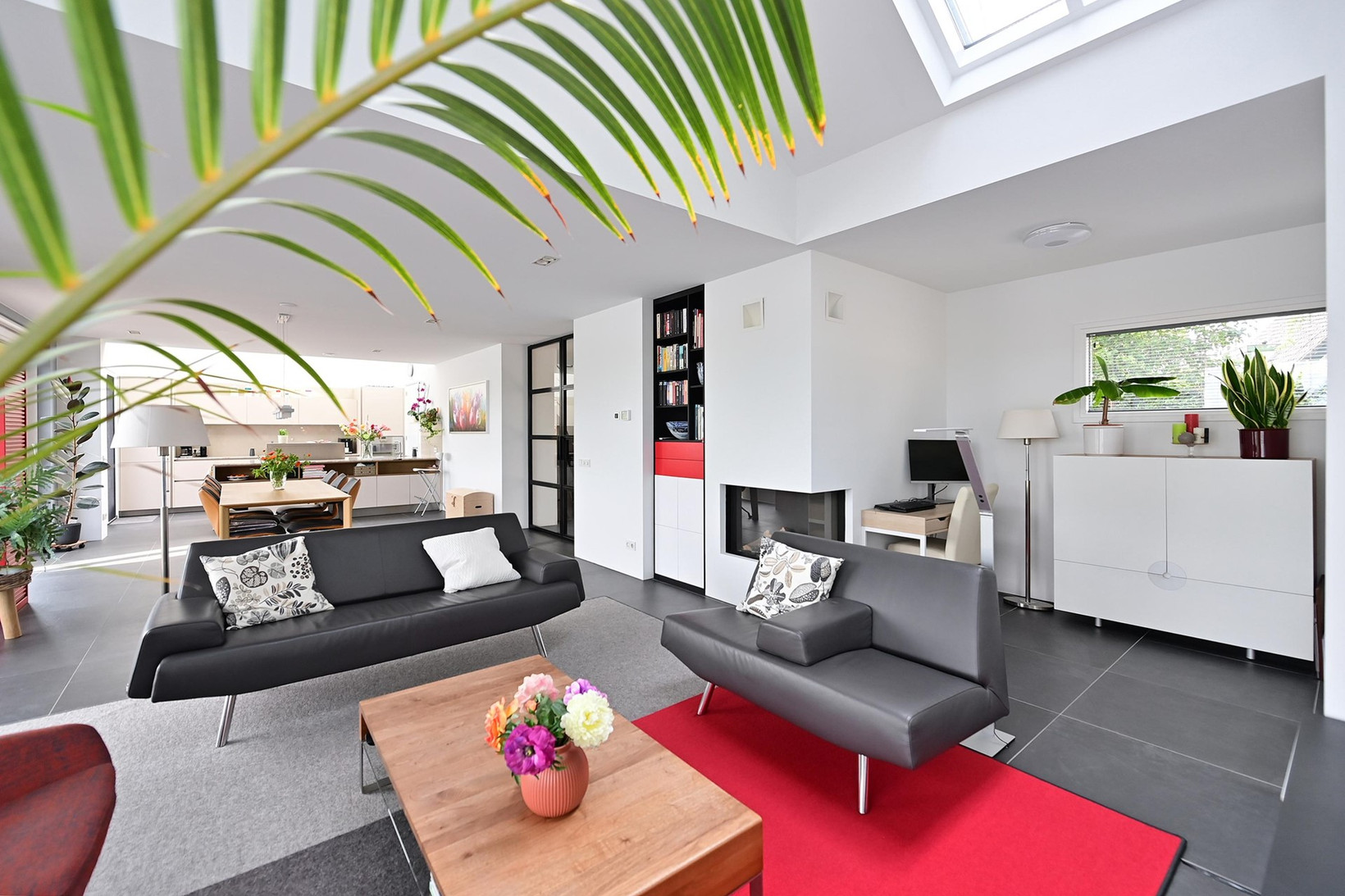 Vrijstaande woning te koop: Horn 12, Weesp