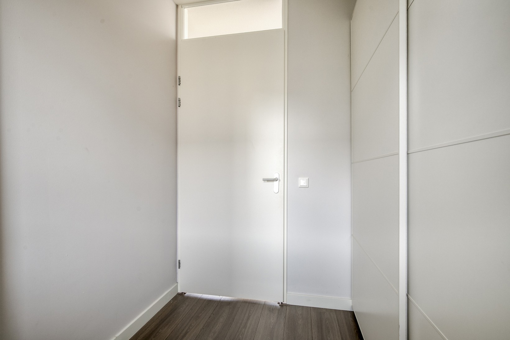 Tussenwoning te koop: kostverlorenstraat 963, Weesp