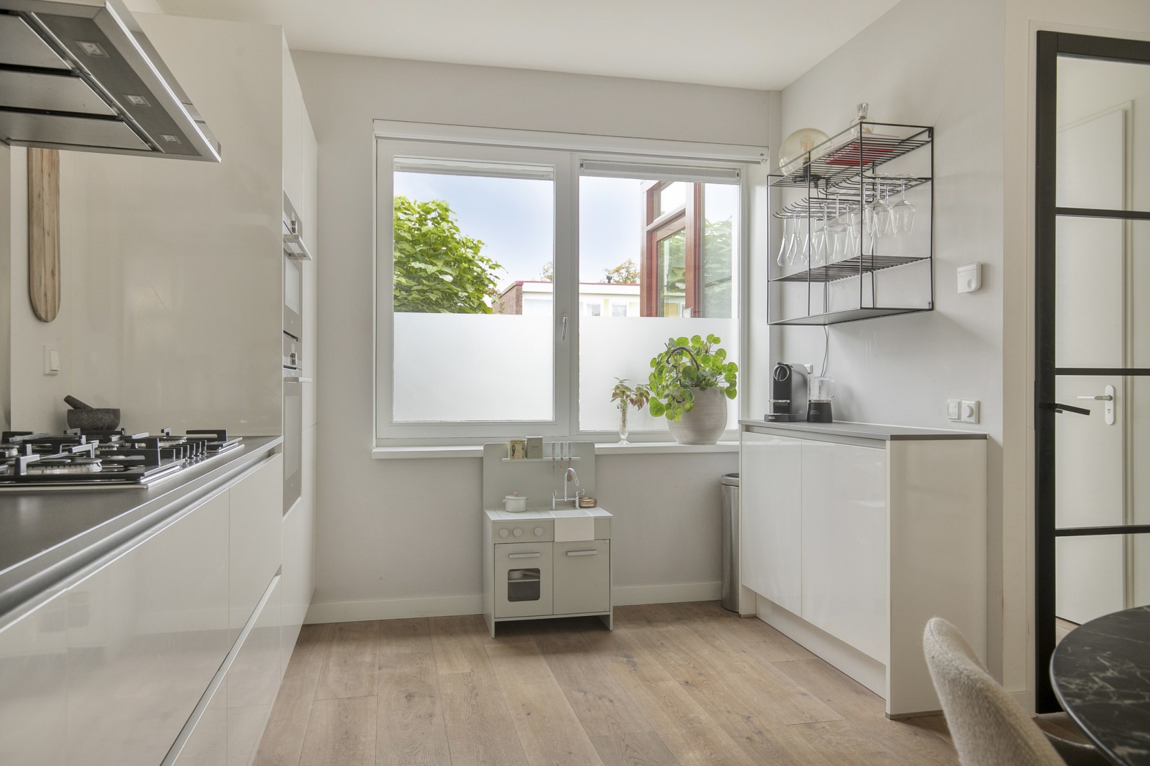Tussenwoning te koop: kostverlorenstraat 963, Weesp
