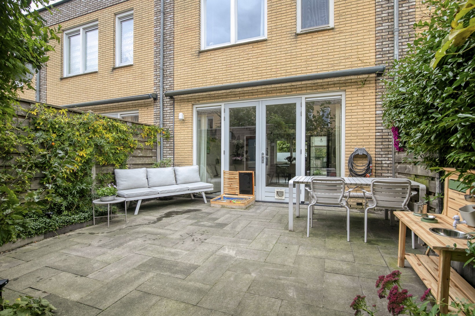 Tussenwoning te koop: kostverlorenstraat 963, Weesp