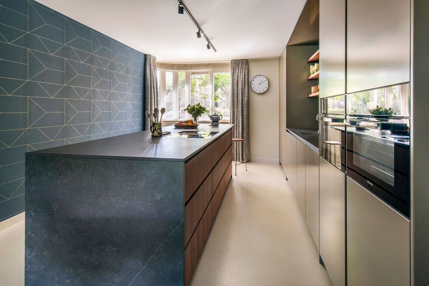 Tussenwoning te koop: Lobbrich Boudgerslaan 37, Weesp