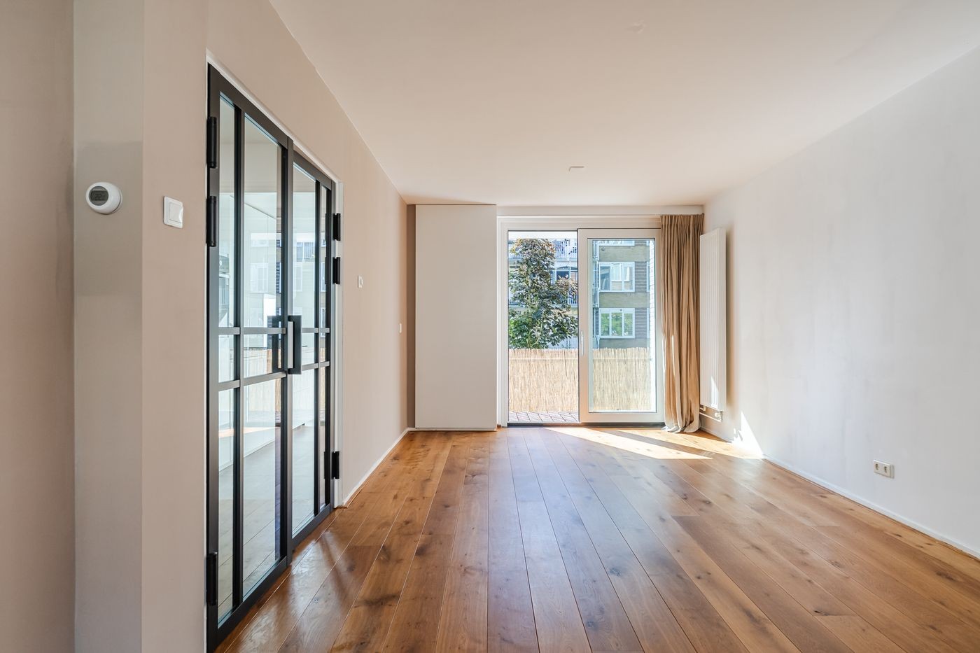 Appartement te koop: Henriëtte Roland Holsthof 34, Weesp