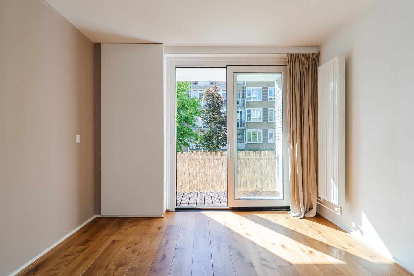 Appartement te koop: Henriëtte Roland Holsthof 34, Weesp