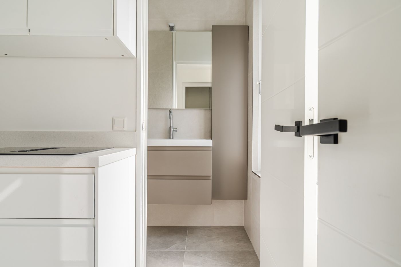 Appartement te koop: Henriëtte Roland Holsthof 34, Weesp