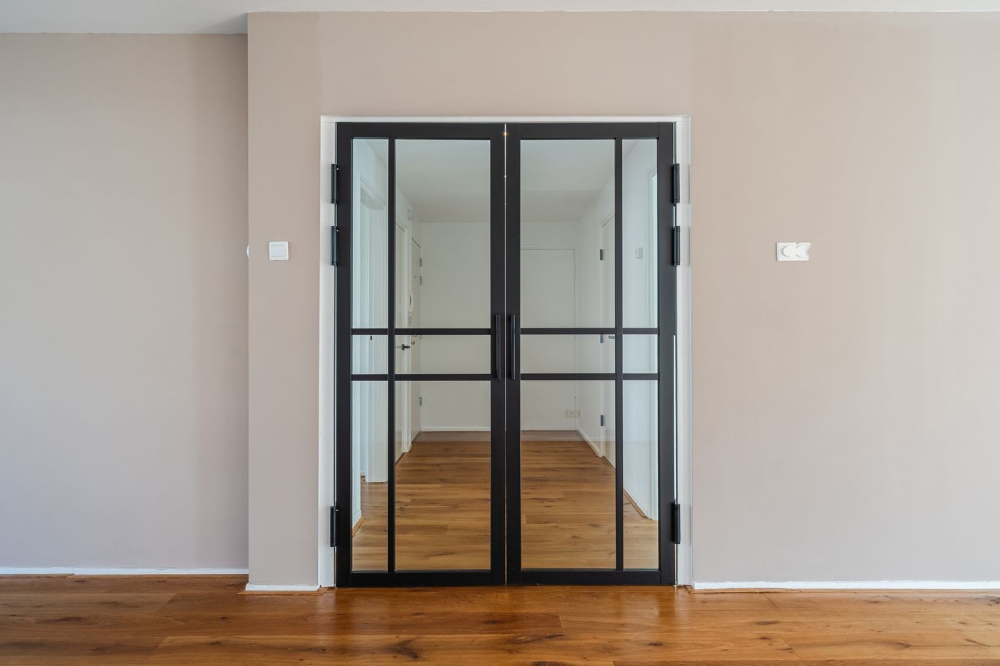 Appartement te koop: Henriëtte Roland Holsthof 34, Weesp