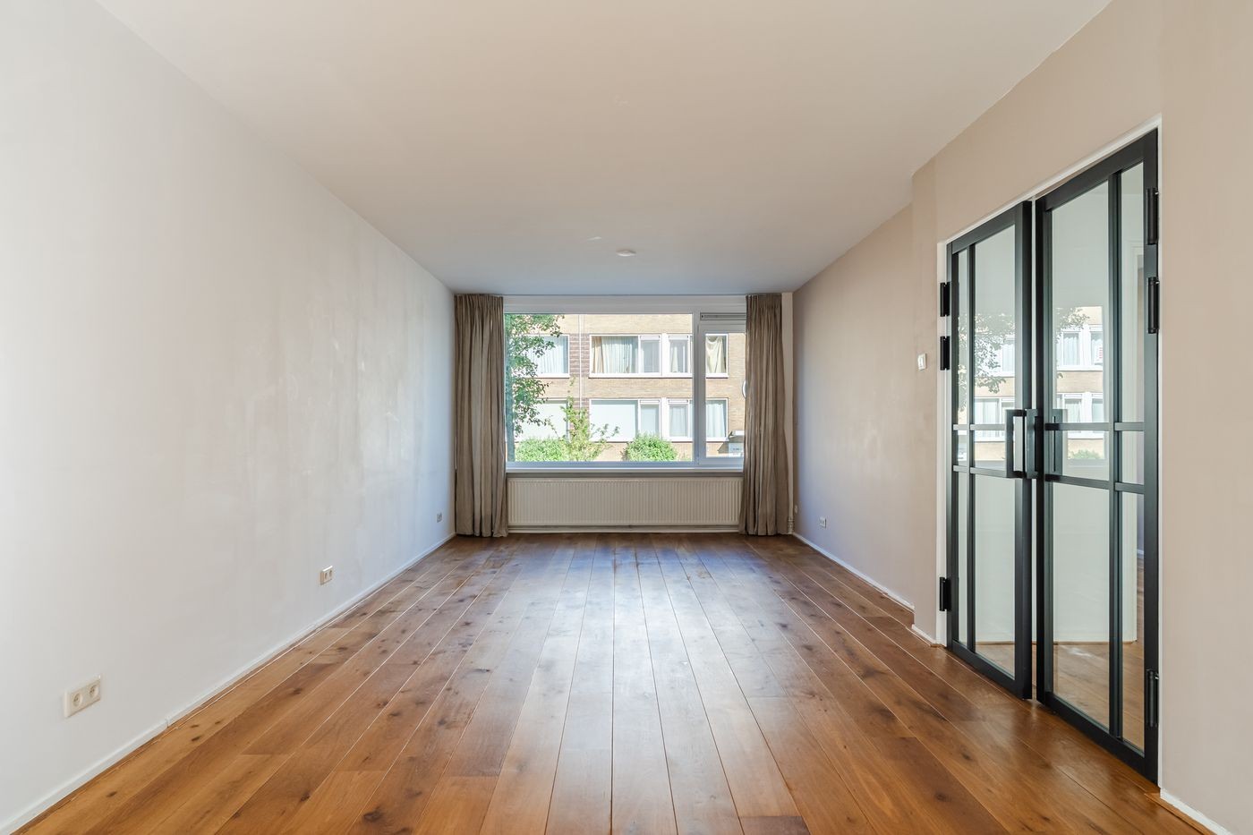 Appartement te koop: Henriëtte Roland Holsthof 34, Weesp