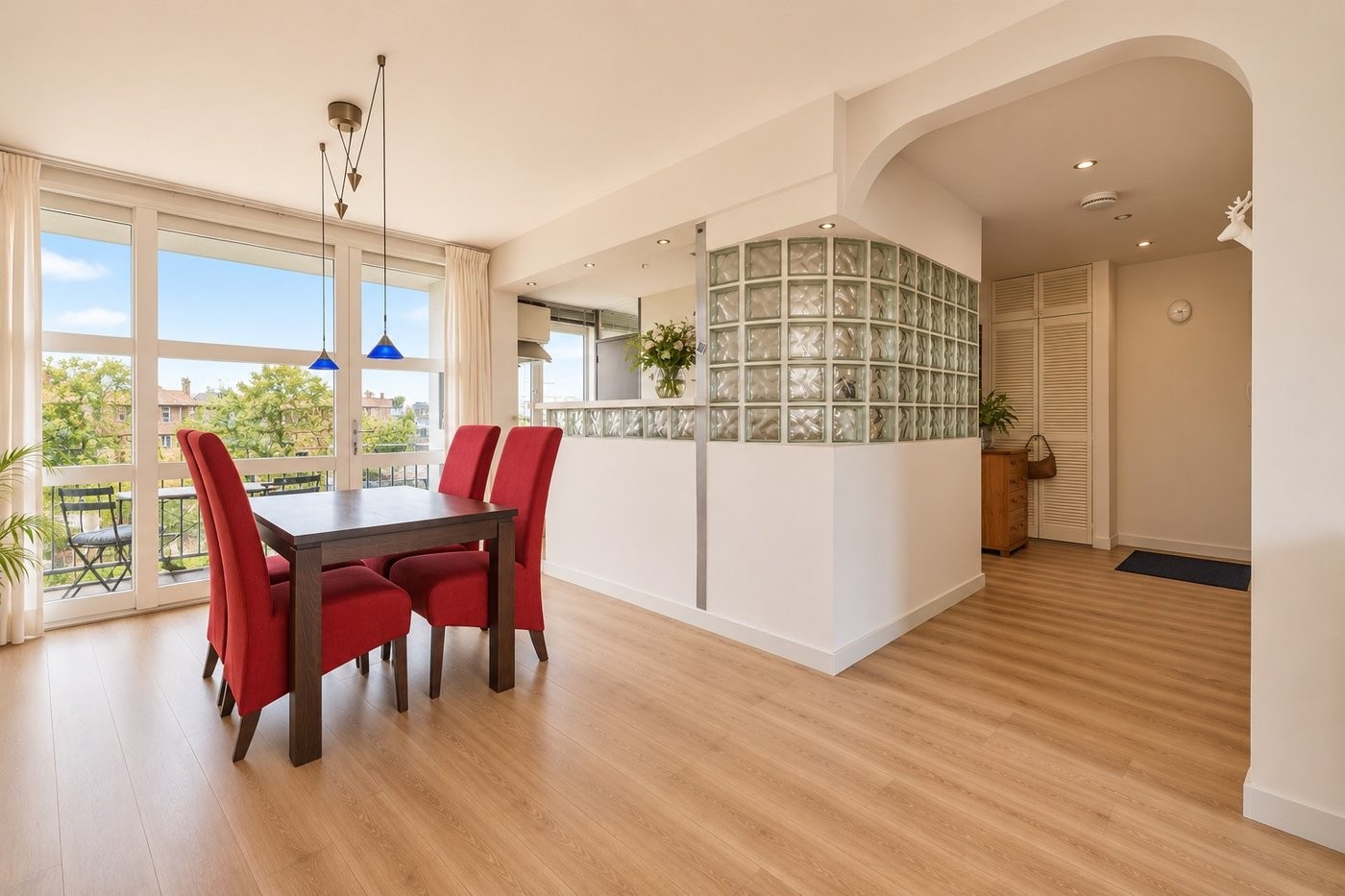 Appartement te koop: Aart van der Leeuwstraat 51, Weesp
