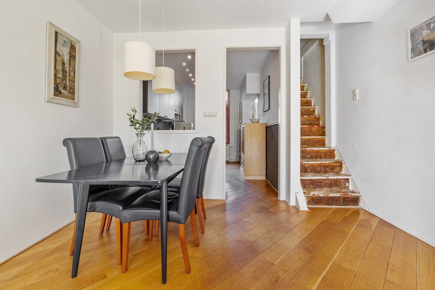 Tussenwoning te koop: Herensingel 93, Weesp