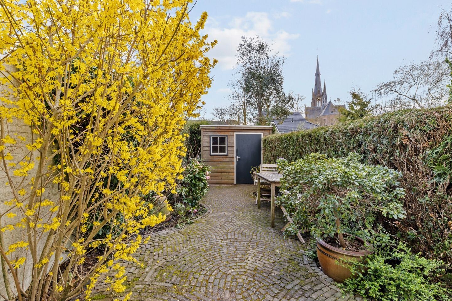 Tussenwoning te koop: Herensingel 93, Weesp