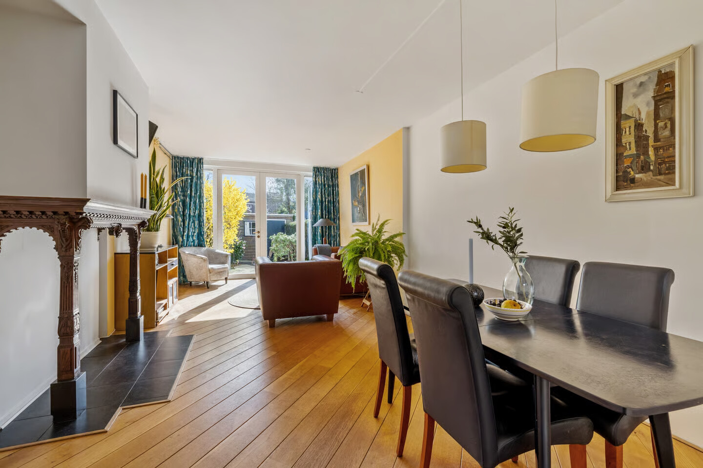 Tussenwoning te koop: Herensingel 93, Weesp