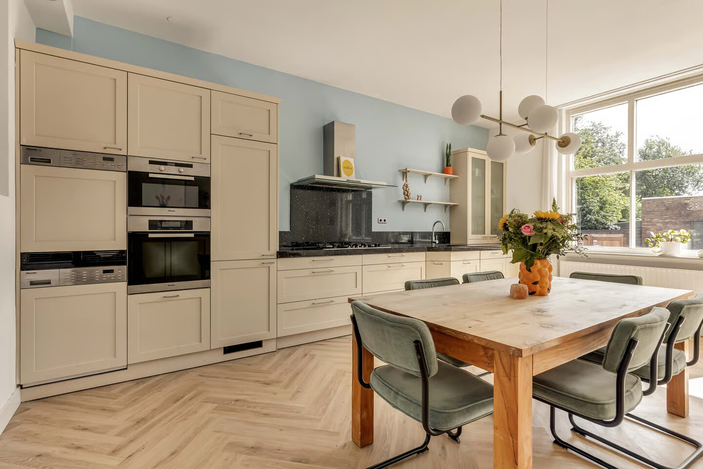 Appartement te koop: Jan Tooropstraat 101, Weesp