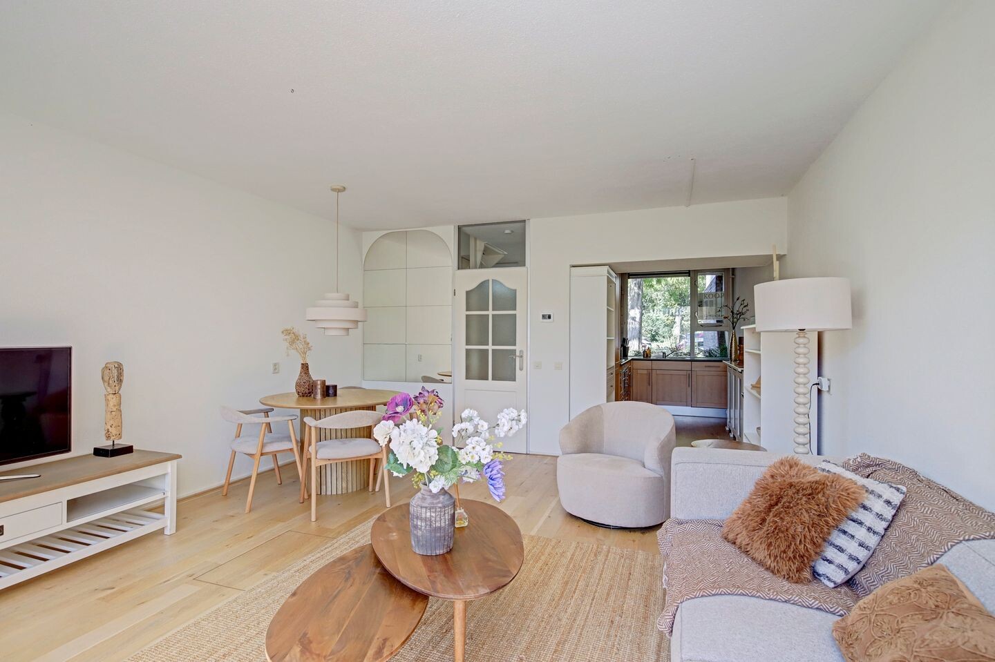 Tussenwoning te koop: de vennen 38, Weesp