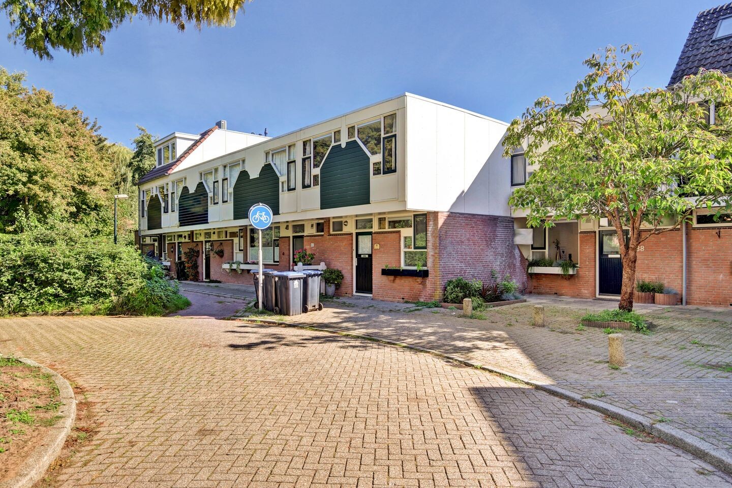 Tussenwoning te koop: de vennen 38, Weesp