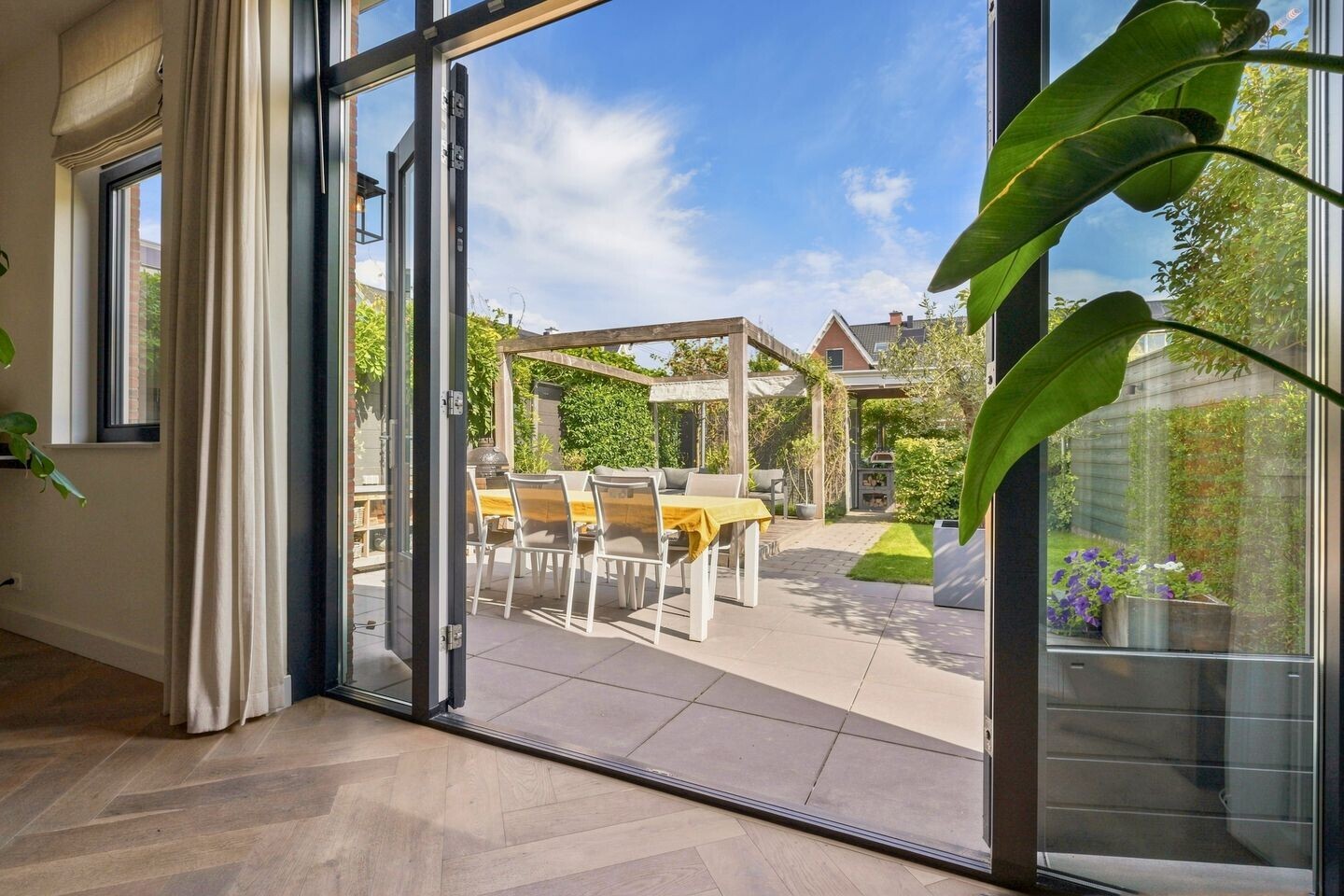 Hoekwoning te koop: Fort Abcoudestraat 42, Weesp