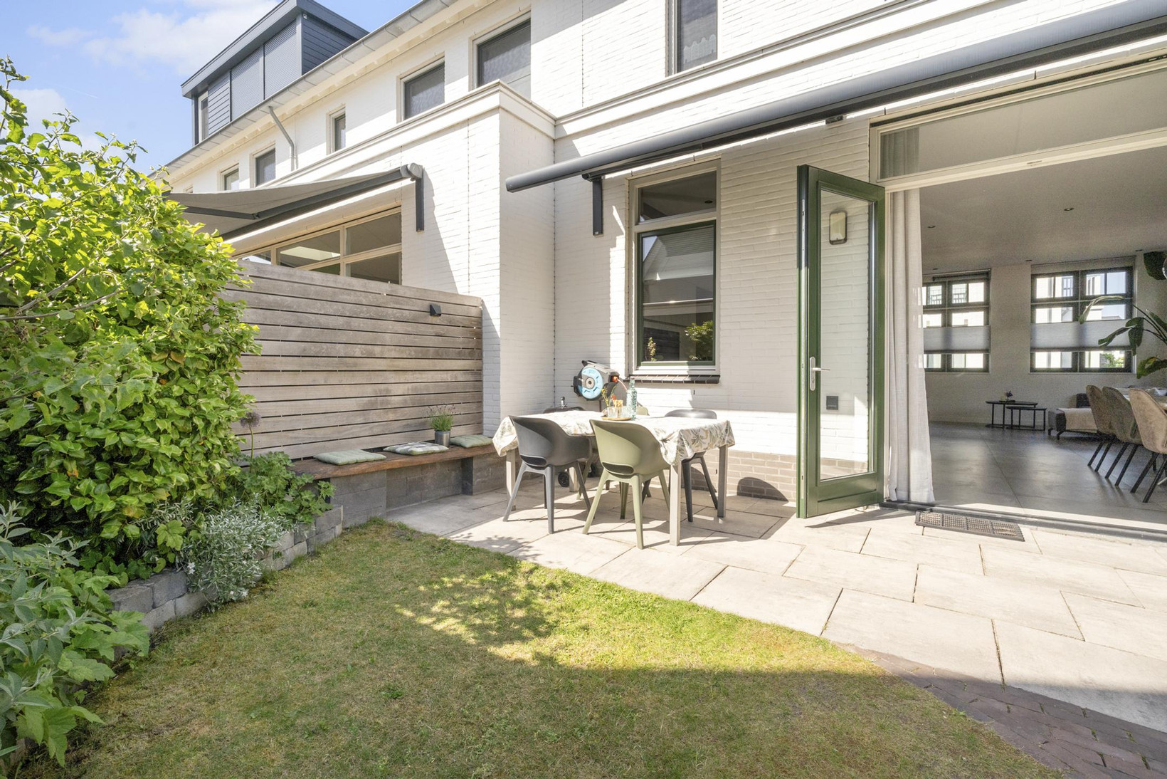 Hoekwoning te koop: Hinderdampad 1, Weesp
