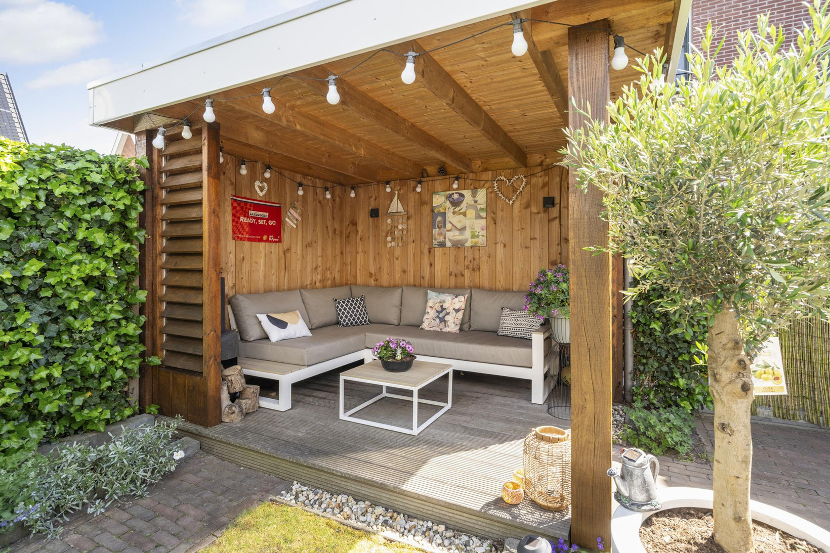 Hoekwoning te koop: Hinderdampad 1, Weesp