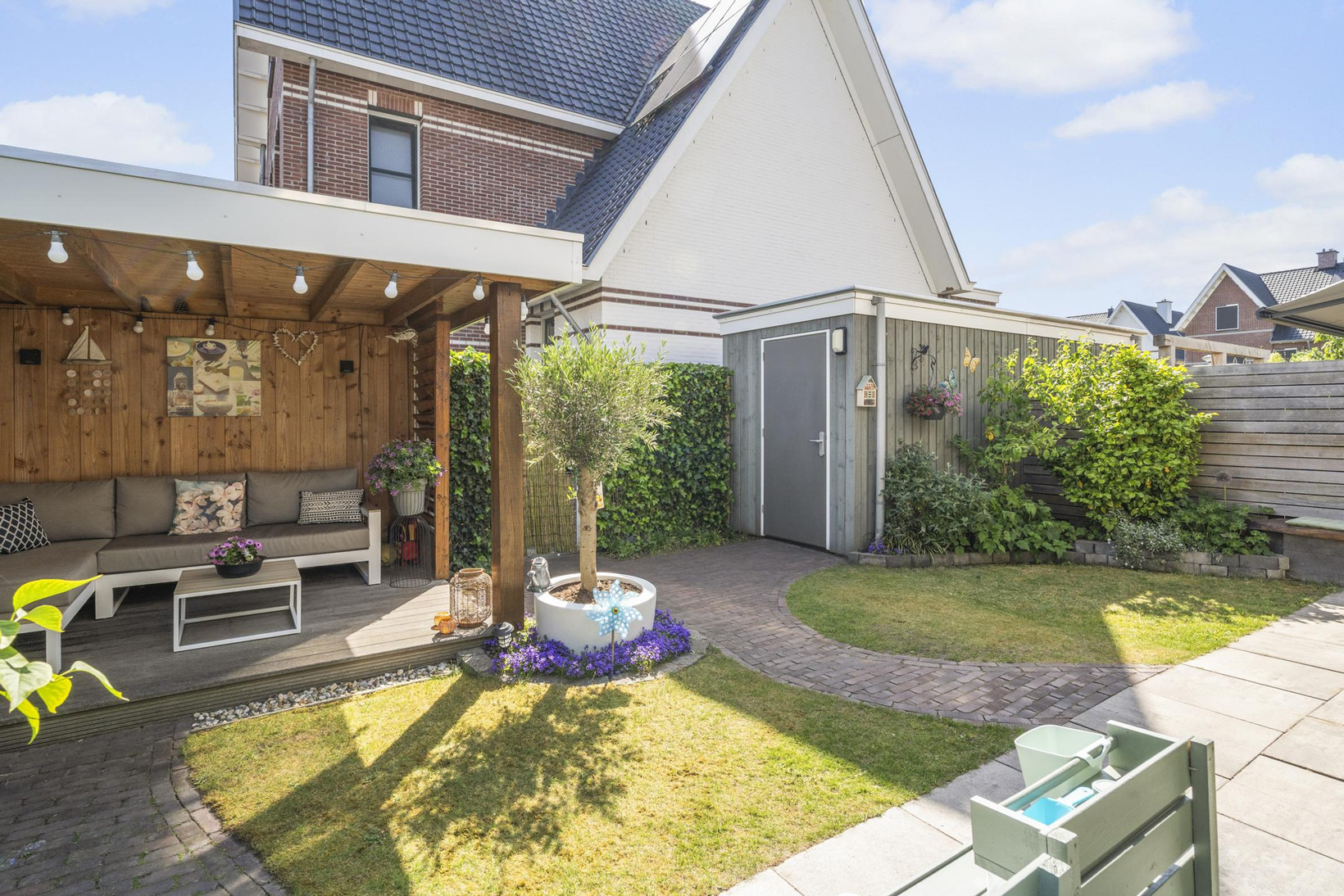 Hoekwoning te koop: Hinderdampad 1, Weesp