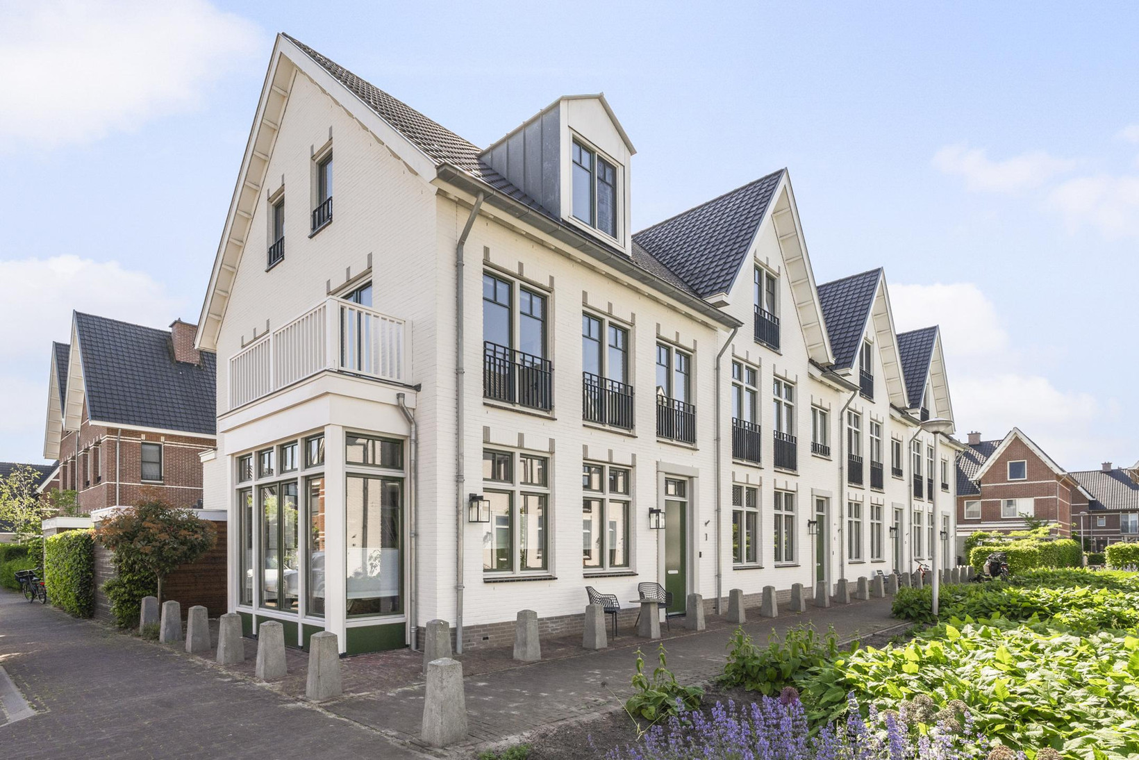 Hoekwoning te koop: Hinderdampad 1, Weesp