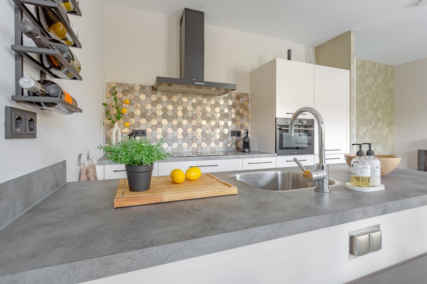 Appartement te koop: Fort Heemstedestraat 7, Weesp