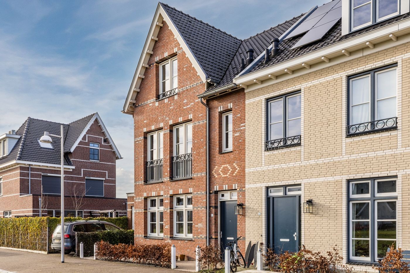 Hoekwoning te koop: Fort Vurenstraat 1, Weesp