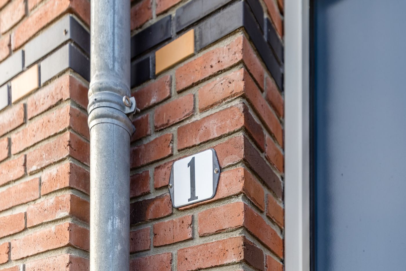Hoekwoning te koop: Fort Vurenstraat 1, Weesp