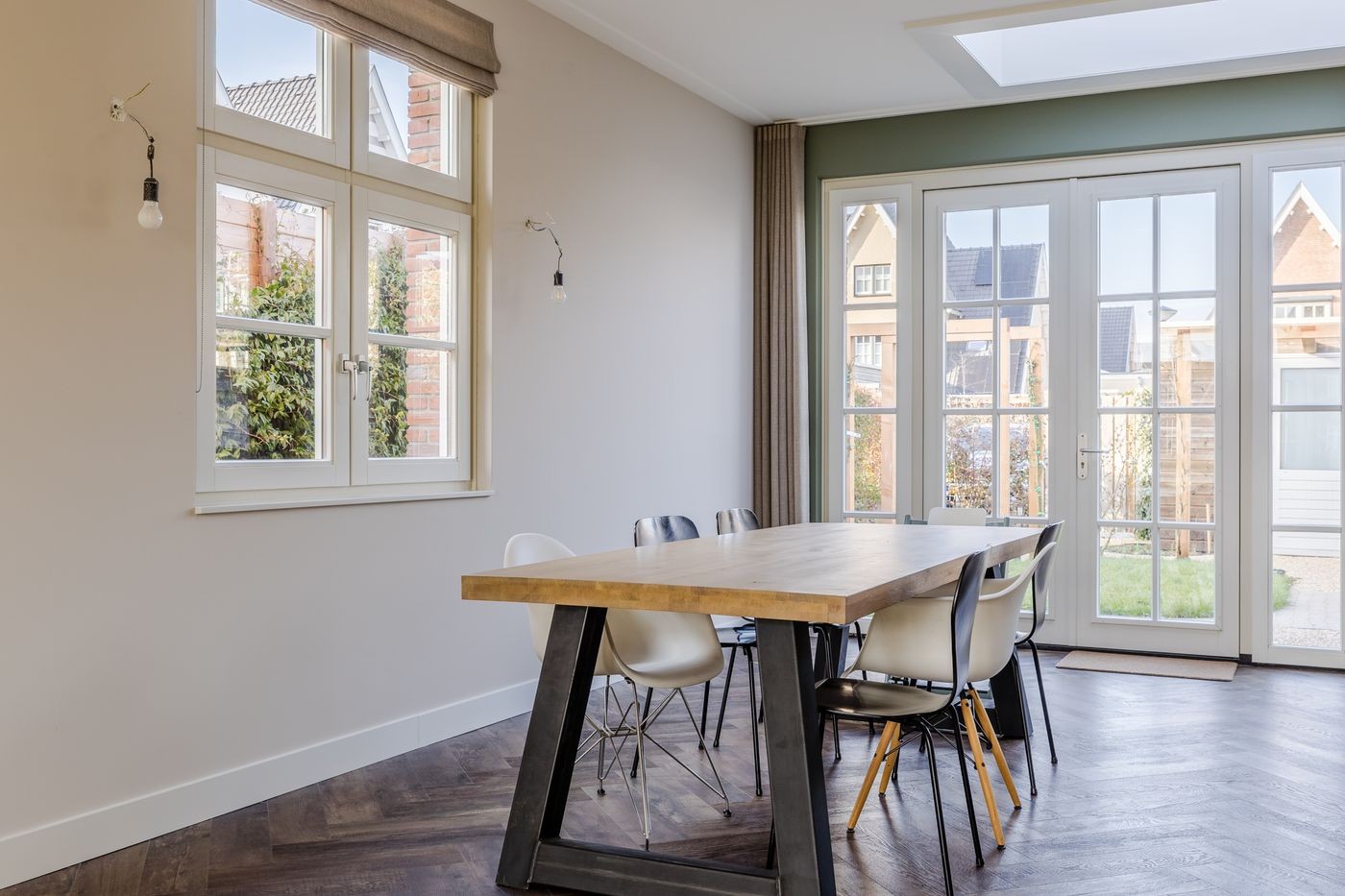 Hoekwoning te koop: Fort Vurenstraat 1, Weesp