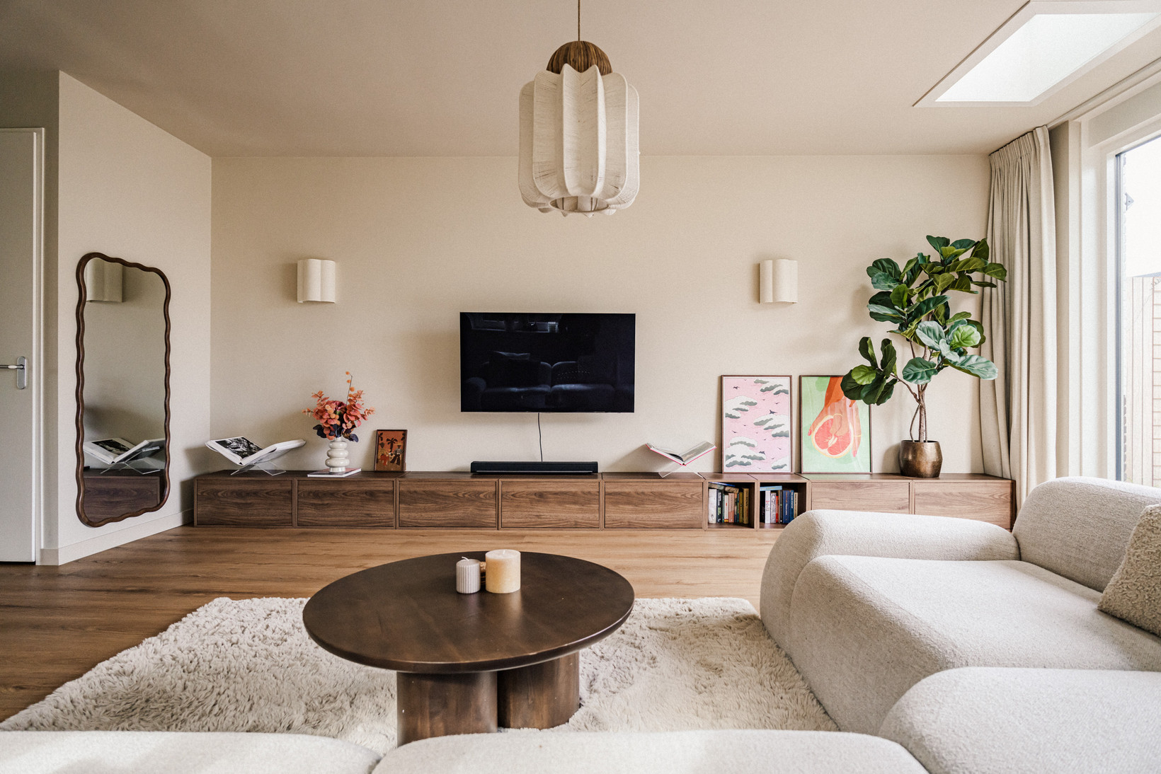 Hoekwoning te koop: Veldhuishof Noord 1, Weesp
