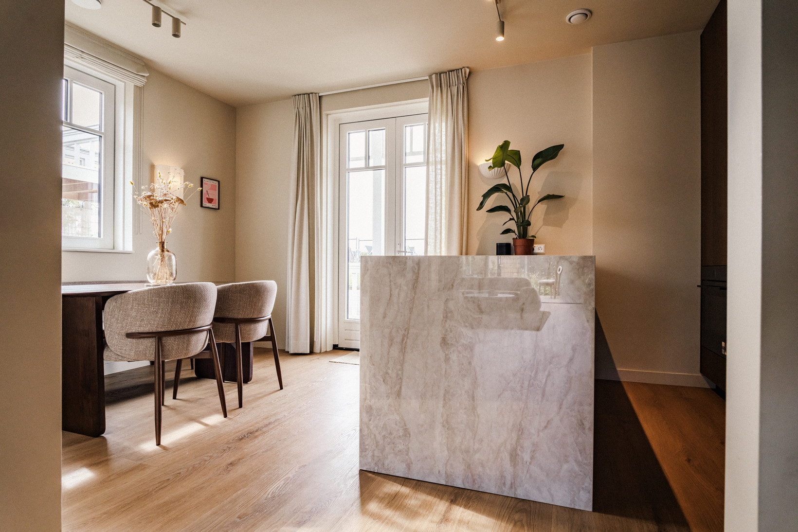 Hoekwoning te koop: Veldhuishof Noord 1, Weesp