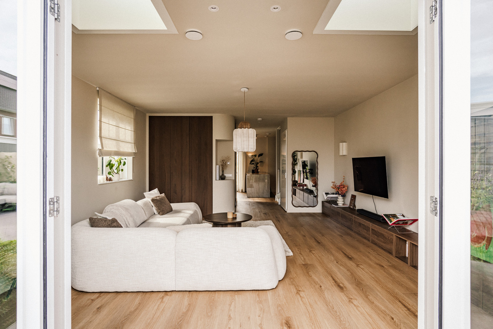Hoekwoning te koop: Veldhuishof Noord 1, Weesp