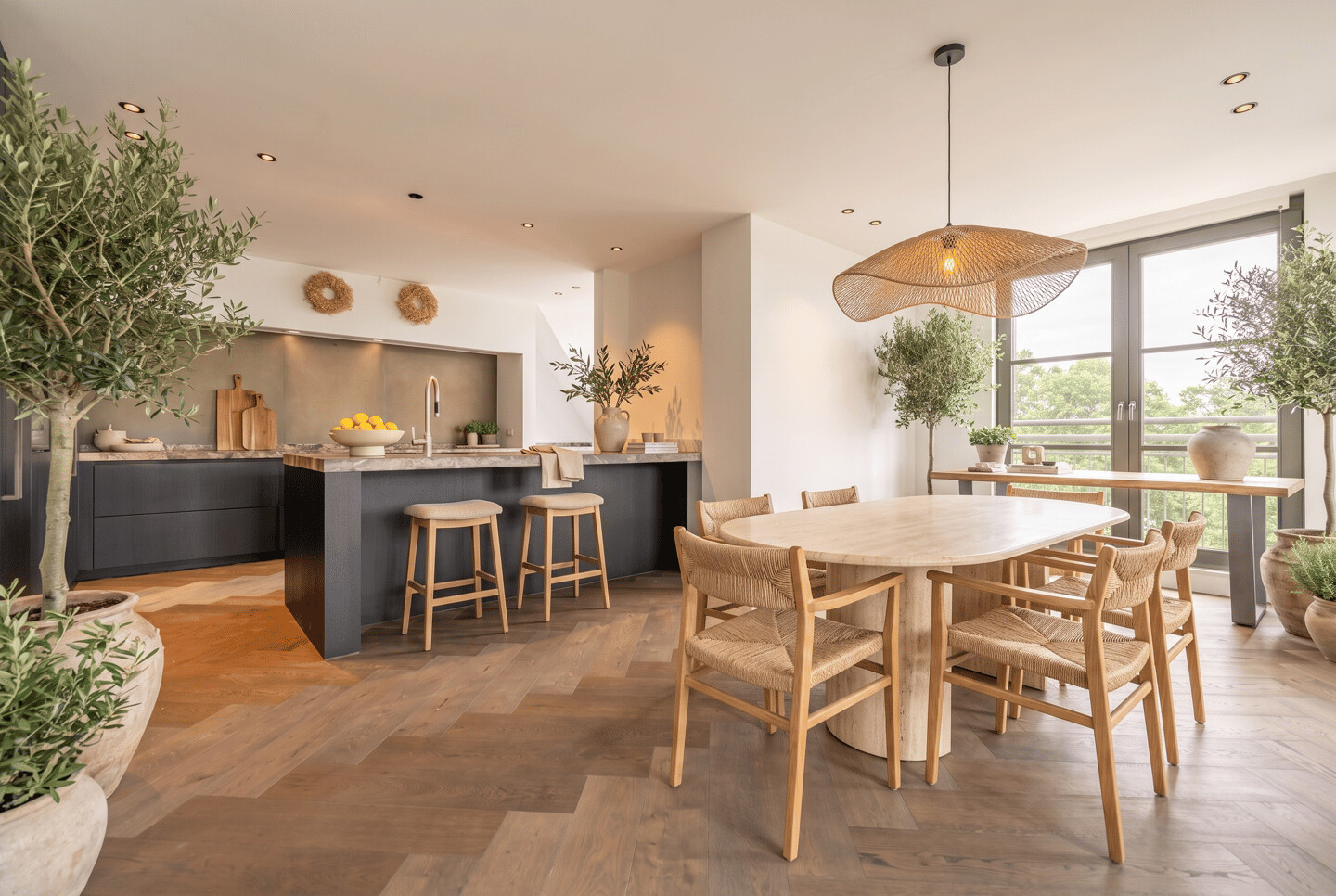 Appartement te koop: Amsterdamsestraatweg 106, Abcoude