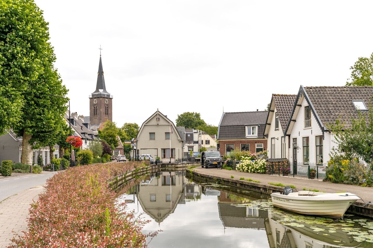 Appartement te koop: Amsterdamsestraatweg 106, Abcoude