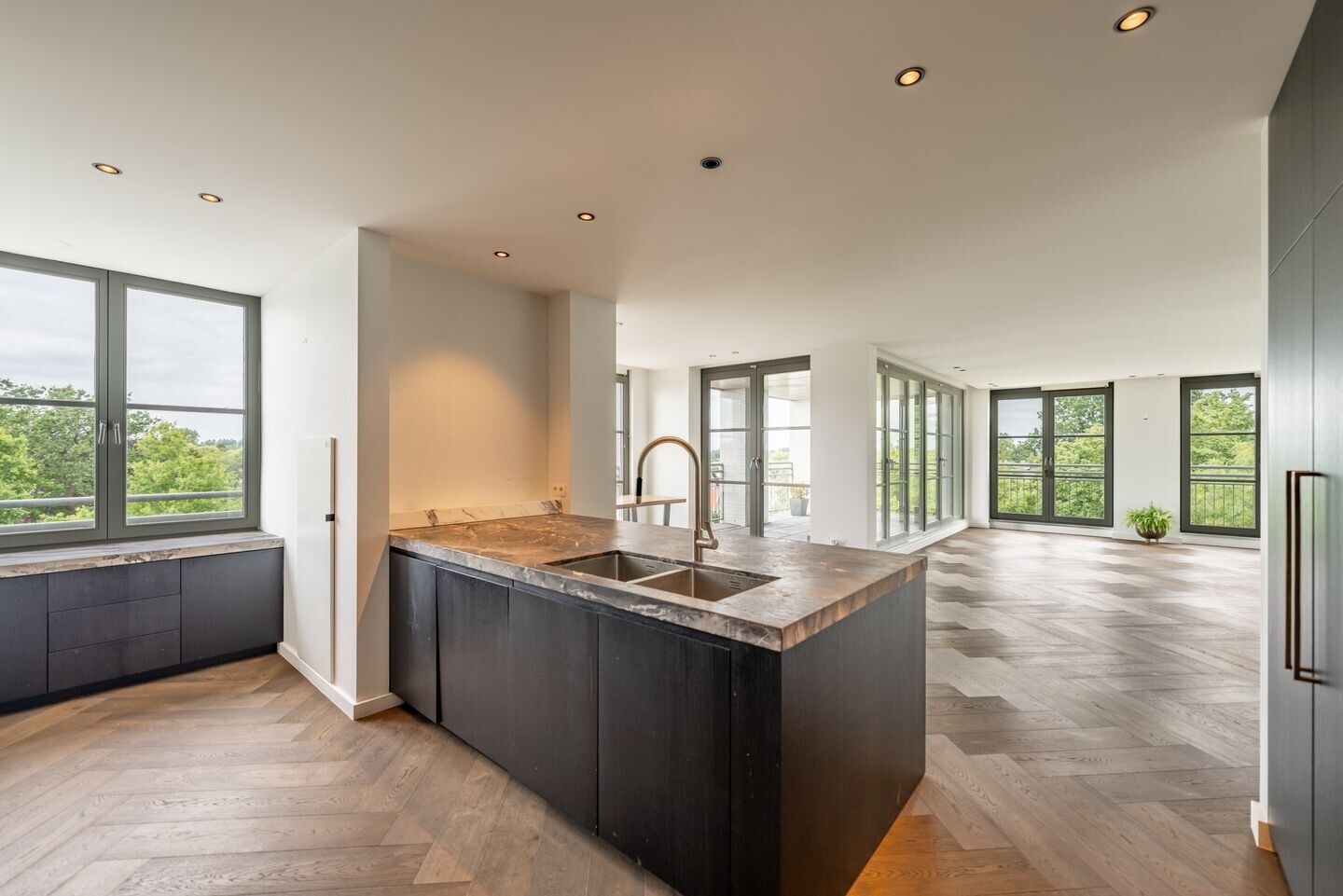 Appartement te koop: Amsterdamsestraatweg 106, Abcoude