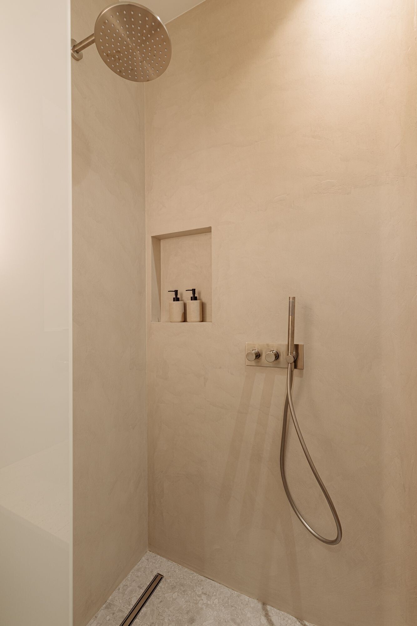 Appartement te koop: Dominee Bleekerhof 41A, Abcoude
